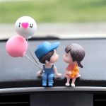 Resin Car Dashboard Accessories Cute Cartoon Couples Action Figure Figurines Balloon Ornament car Dashboard Toys Auto Interior Dashboard Accessories for car Interior Dashboard, 40 x 40 Mm